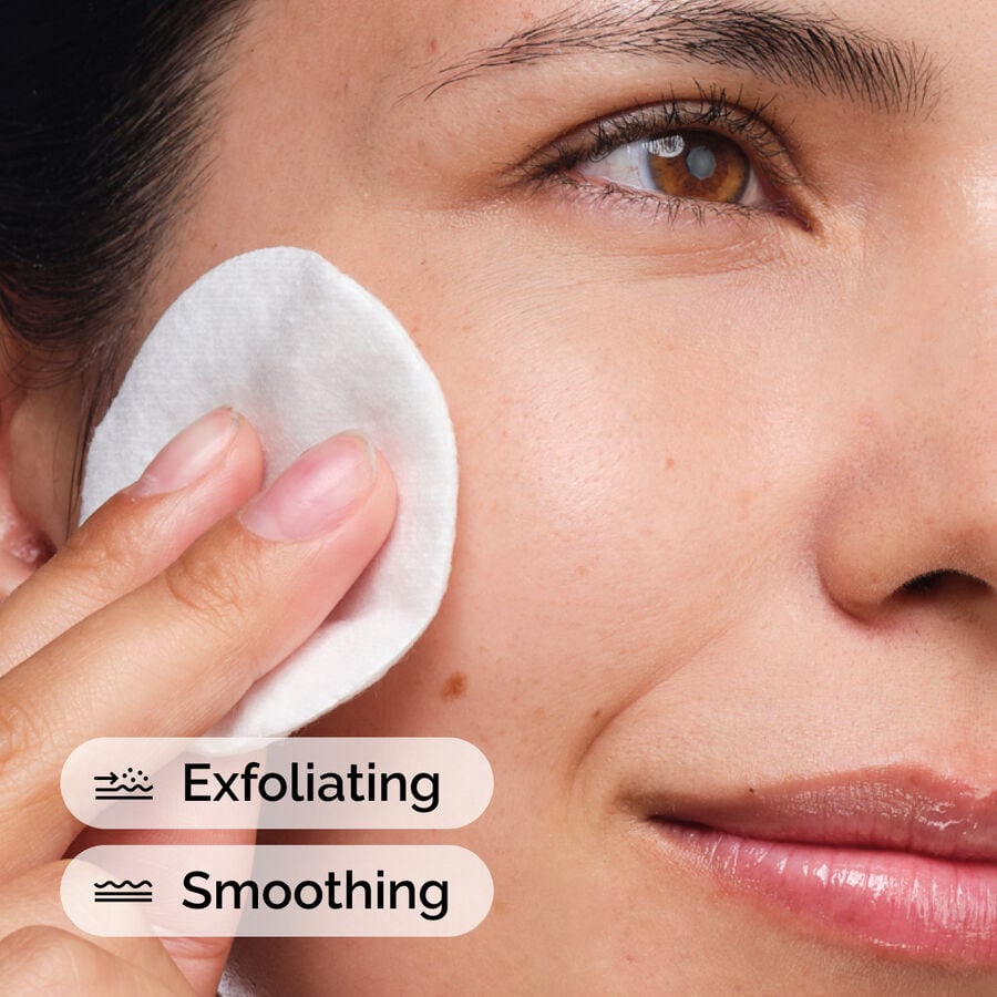 glycolic-acid-7-exfoliating-toner-o3 ord-glycolic-acid-exfoliating-toner-model-application-with-benefits.jpg
